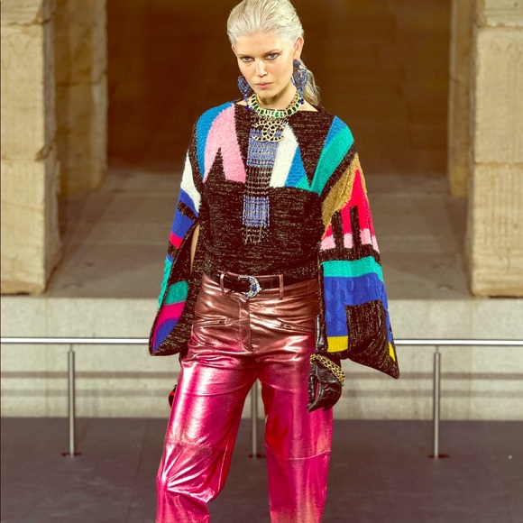CHANEL | Sweaters | Chanel 29 Sweater 